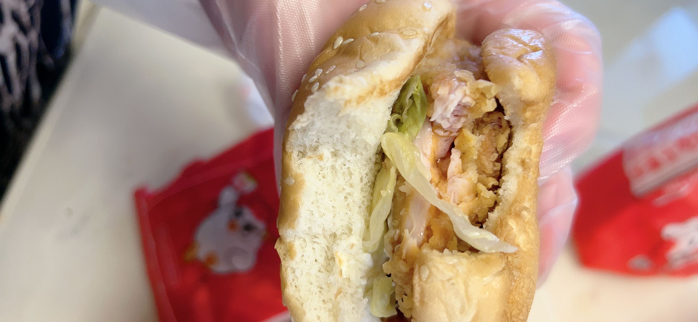 喷射战士名不虚传 四个汉堡一个不熟