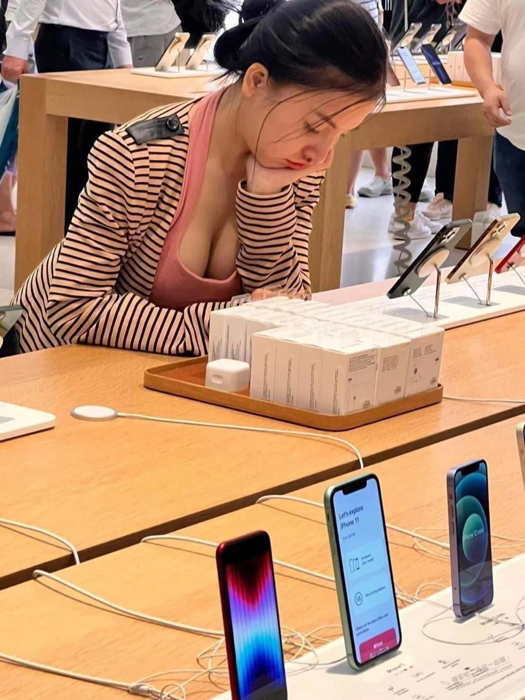 苹果折腾一上午 2w利润是稳了 - kkkkn团