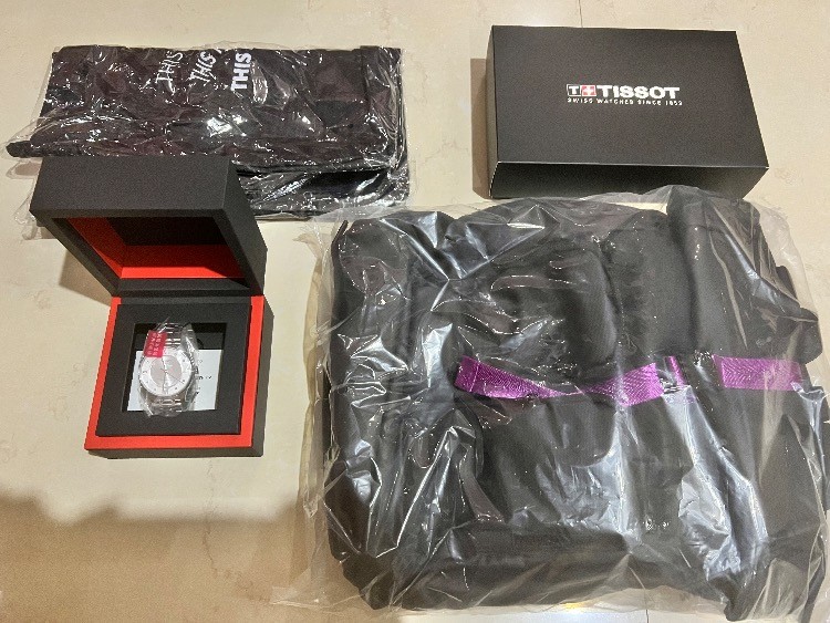 前天买的天梭杜鲁尔到了。感觉还挺值 - 0818团