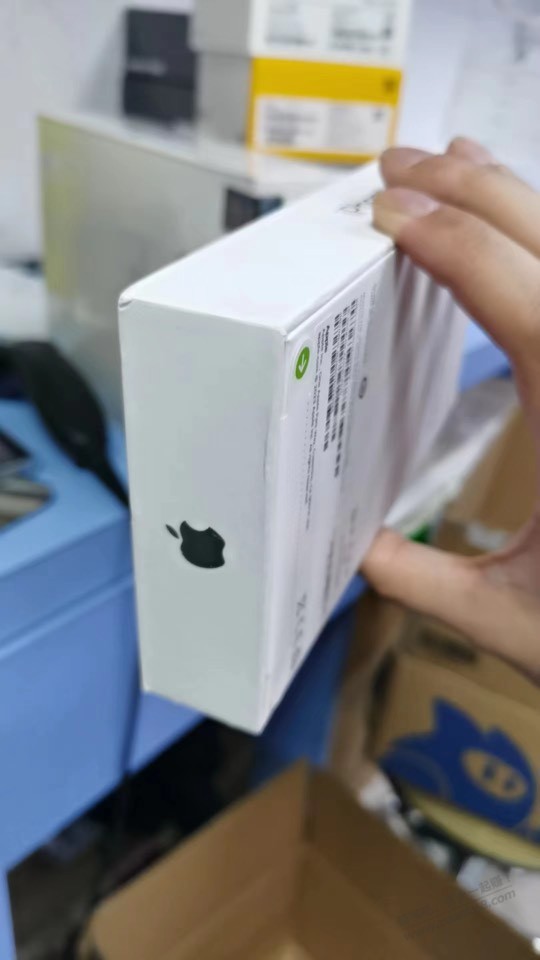 大伙觉得这个机外观用得着扣钱吗 - 线报迷