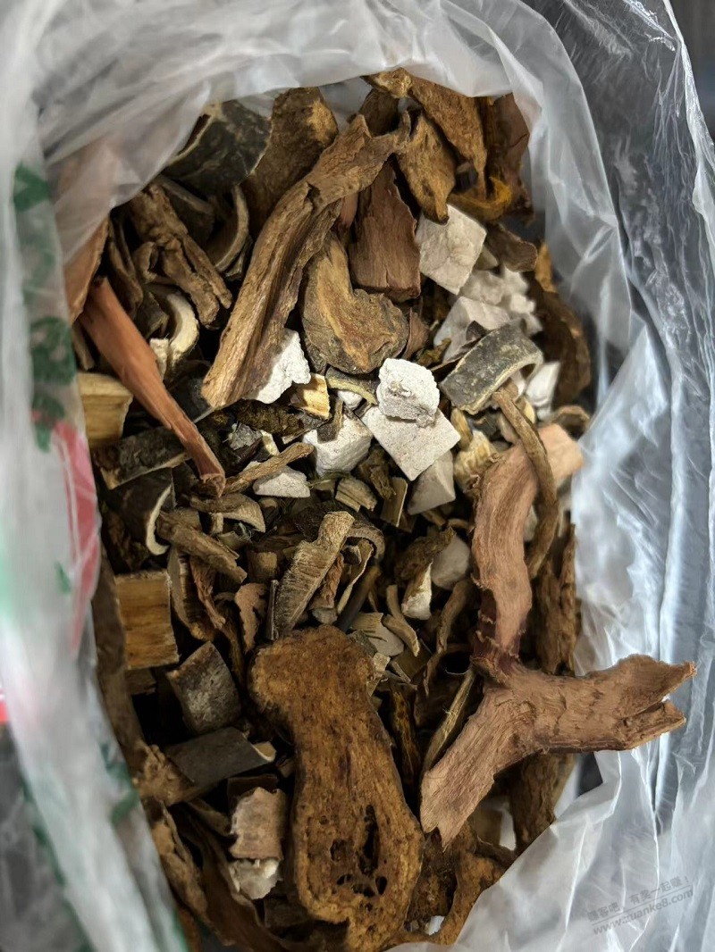 有认识中药的吧友吗？帮我看下这里面大致是什么药啊 - 线报迷